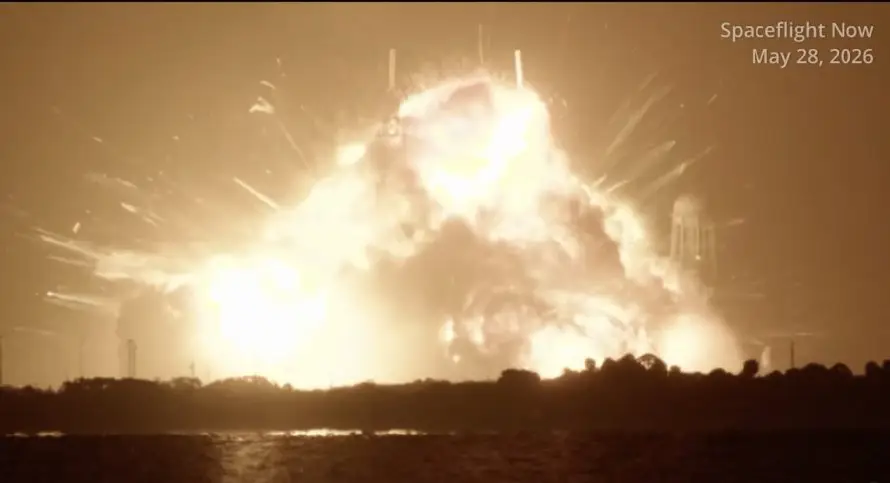Un cohete de Blue Origin explota en Florida durante una prueba previa a su lanzamiento