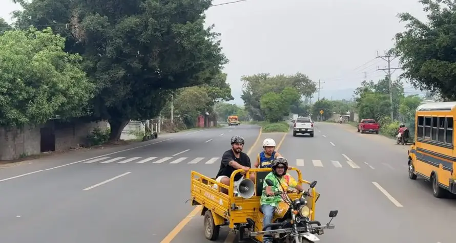 Otro creador de contenido multado con $750 por infracciones de tránsito