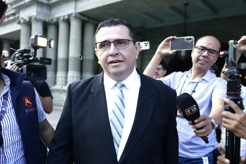 Presidente guatemalteco nombra nuevo fiscal general que sustituirá a funcionaria sancionada por EEUU y la Unión Europea