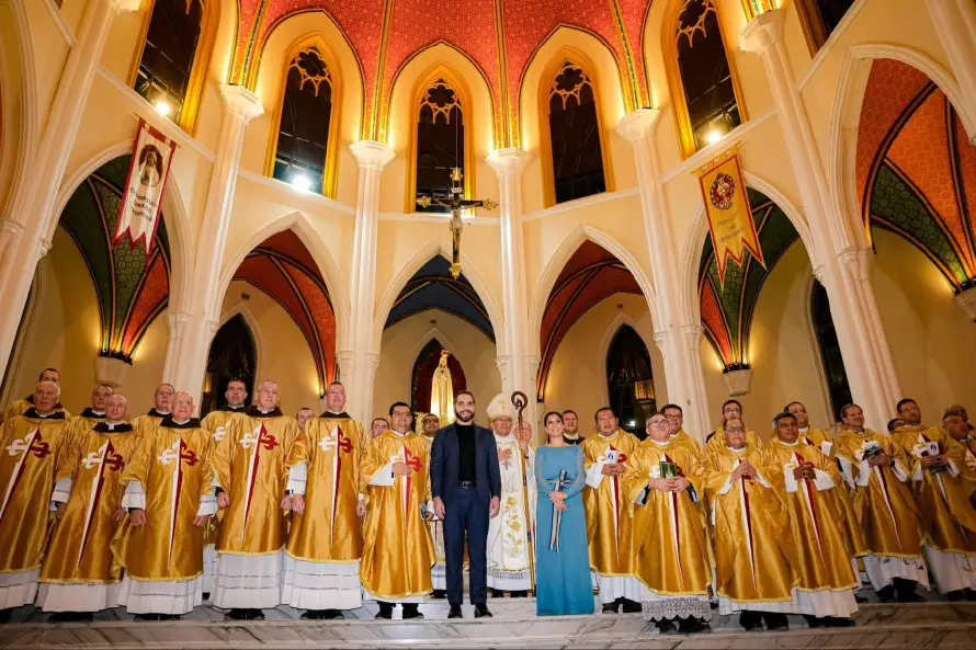 Bukele afirma que Santuario de la Virgen de Fátima representa esperanza y devoción para las familias