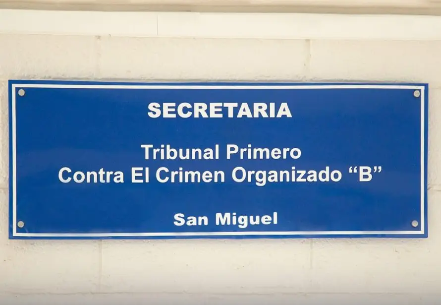 Condenan a 15 años de cárcel a hombre por ocultar cocaína valorada en $10.7 millones en playa El Espino