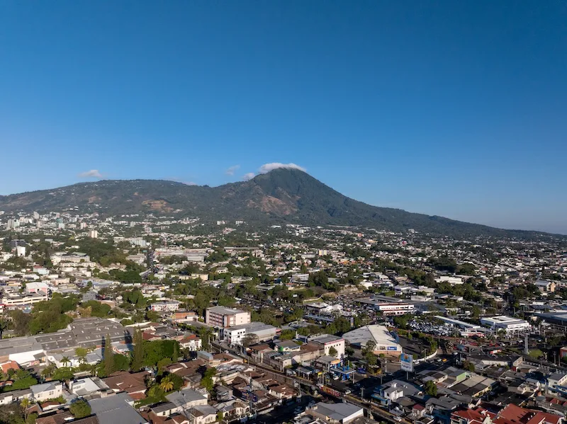 MARN prevé lluvias esta tarde en las zonas occidental y central, incluida el AMSS