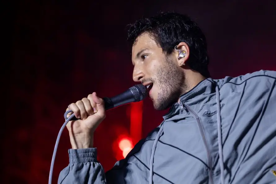 Sebastián Yatra ofreció un vibrante concierto en El Salvador marcado por emociones y sorpresas