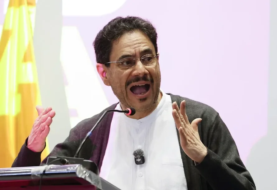 El candidato izquierdista Iván Cepeda dice que la relación de Colombia con EE.UU. tiene "importancia estratégica"