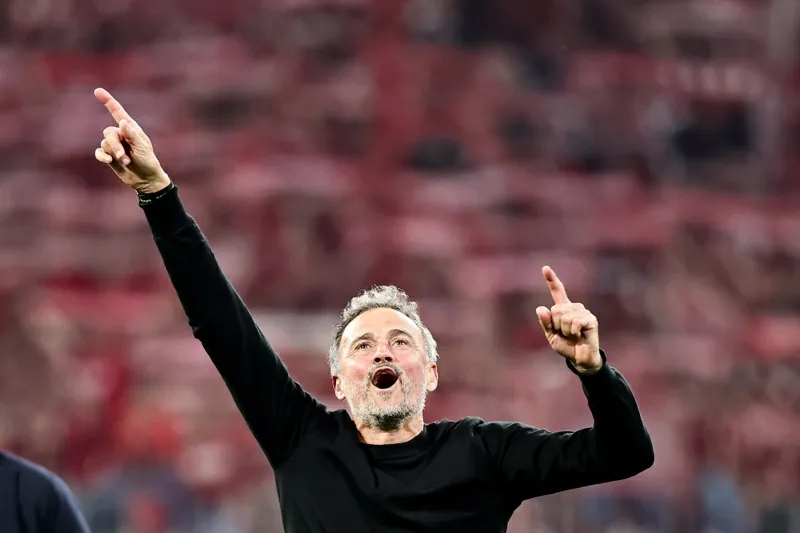 El invencible Arsenal contra el incontestable PSG a la final de la Champions en Budapest