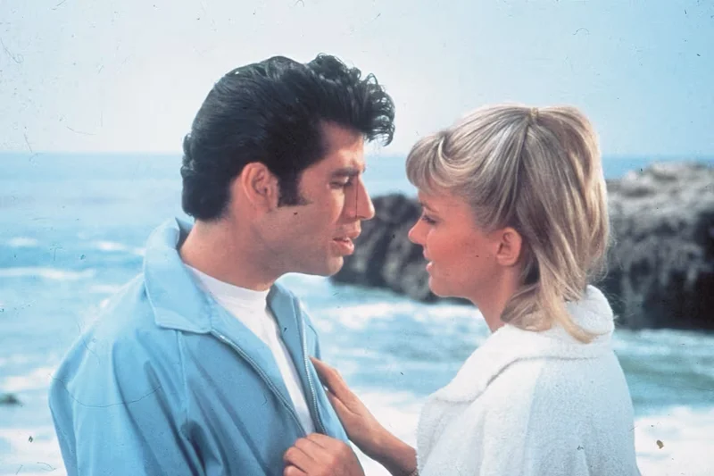 Biografía revela que la cienciología truncó el romance entre Olivia Newton-John y John Travolta