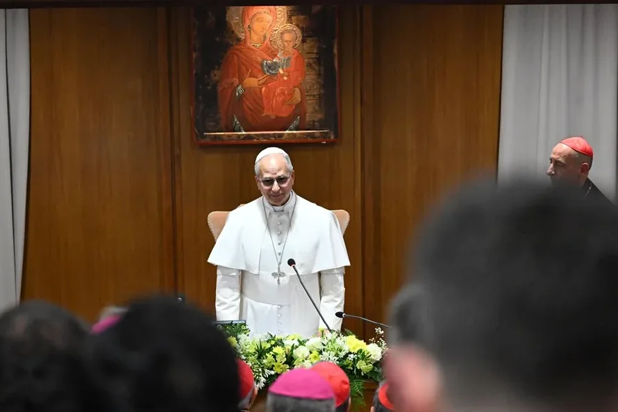 El Papa León XIV pide “desarmar” la inteligencia artificial del dominio, la exclusión y la muerte