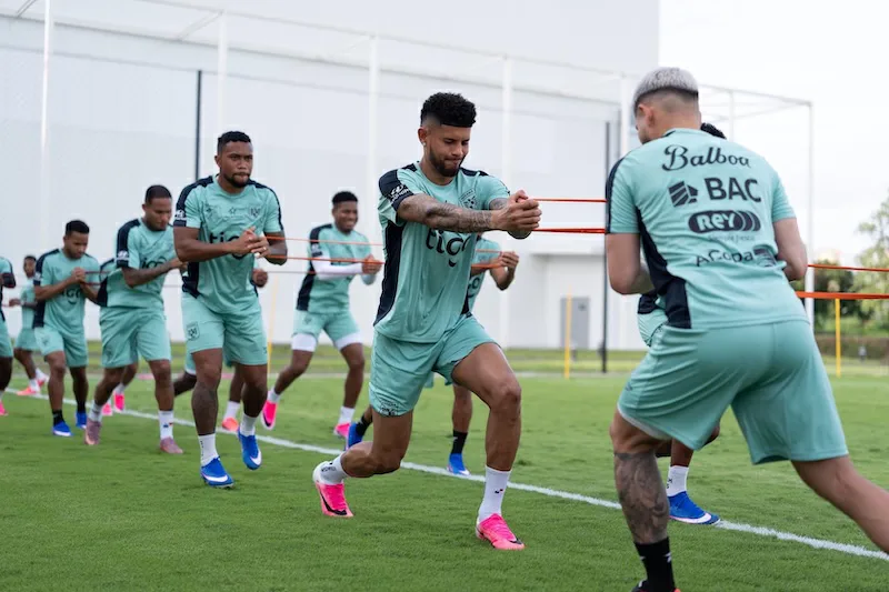 Panamá apuesta por la experiencia para competir en el Mundial 2026