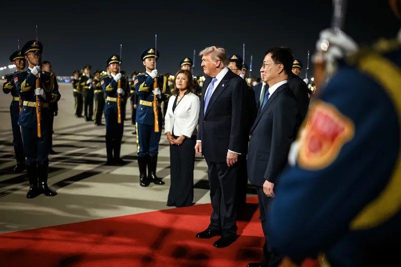 Trump se reunirá este jueves con Xi en la jornada central de su visita a China