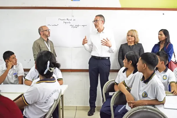 La UNESCO destaca avances de proyecto para prevenir violencia escolar en El Salvador
