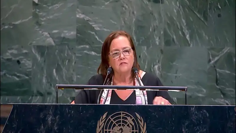 El Salvador se suma a países que rechazan "desestabilizar" a Bolivia