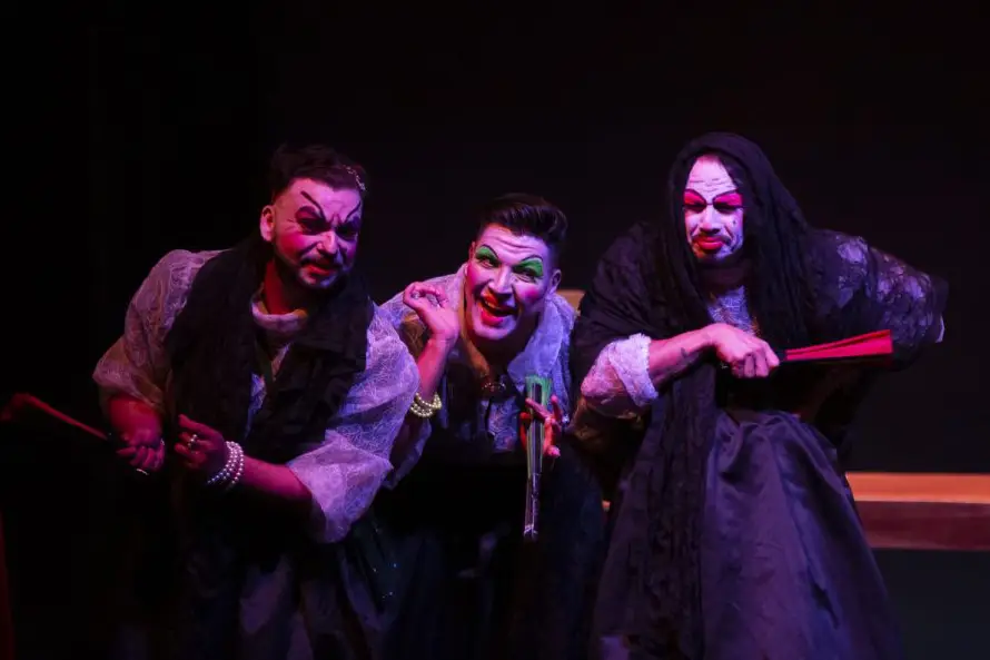 Alboroto Teatro anuncia el inicio de su temporada 2026 con "Las Pericas"