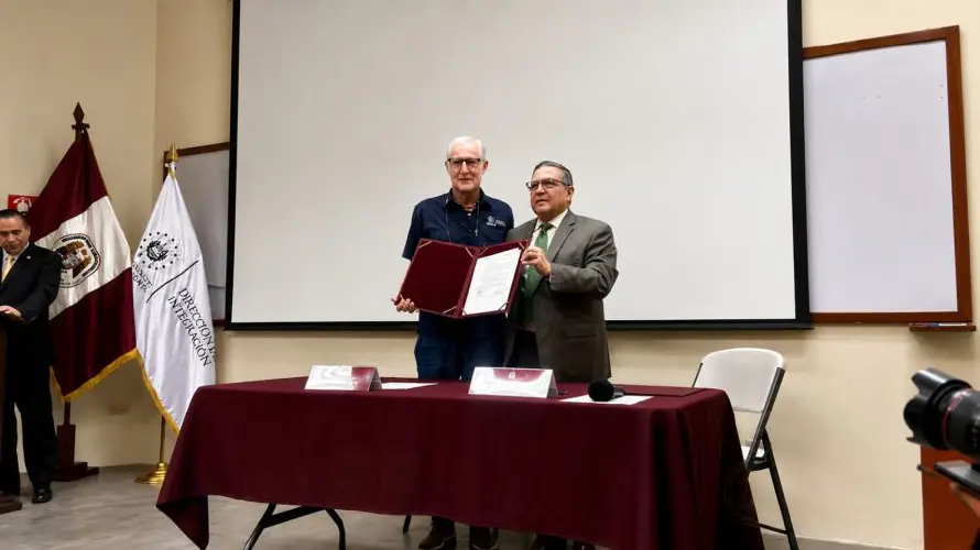 La Universidad Tecnológica de El Salvador y la Dirección de Integración facilitarán el acceso a la educación superior con 1,400 becas