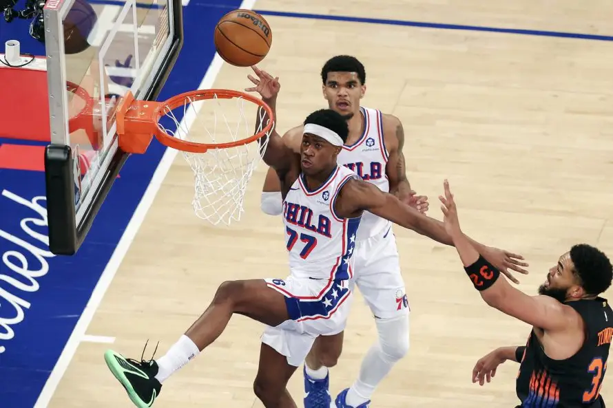 Triunfo de Knicks sobre 76ers y reacción de Spurs marcan la jornada de la NBA