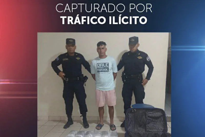 Capturan a hombre con 27 libras de marihuana en Chalatenango Centro