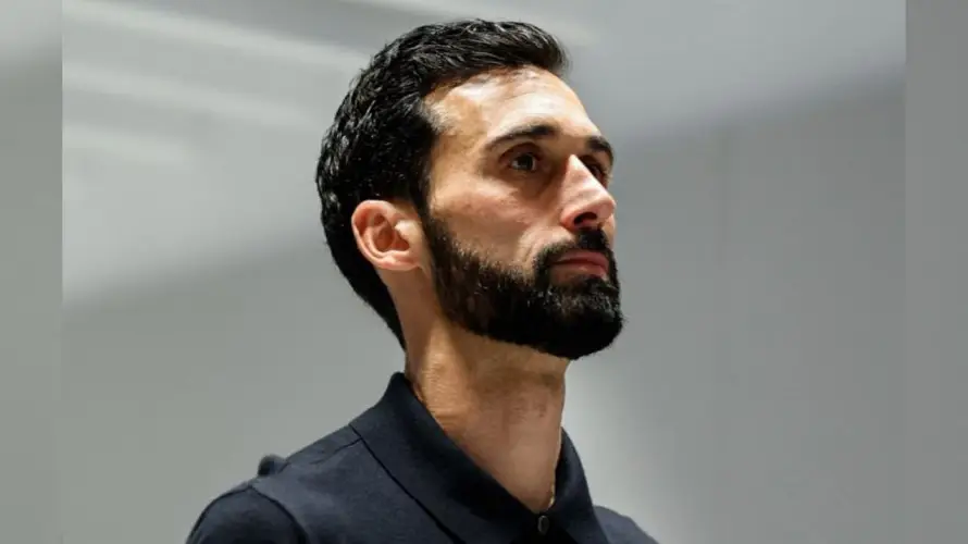 El Real Madrid alarga su desamor con la Liga y su maldición con los técnicos españoles