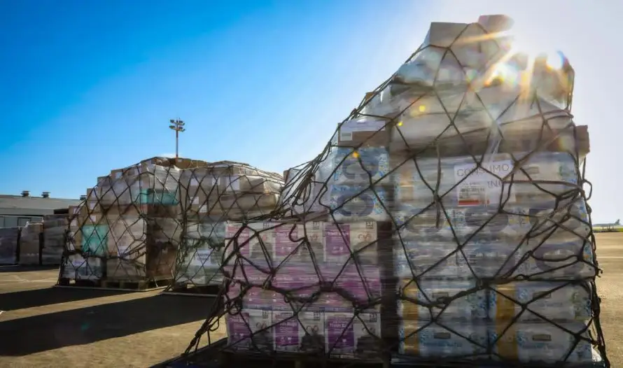 Envían quinto avión con ayuda humanitaria para familias afectadas por terremotos en Venezuela