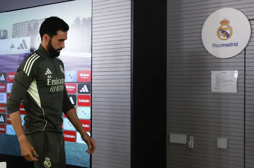 Álvaro Arbeloa deja de ser de manera oficial el entrenador del Real Madrid