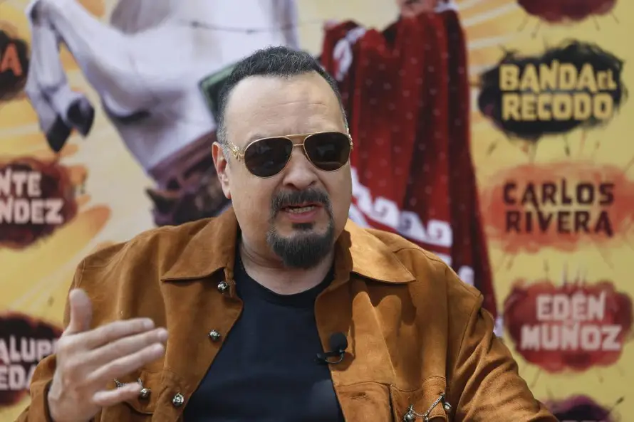 Pepe Aguilar presenta álbum en honor a su padre: "¡Qué viva Antonio Aguilar!"