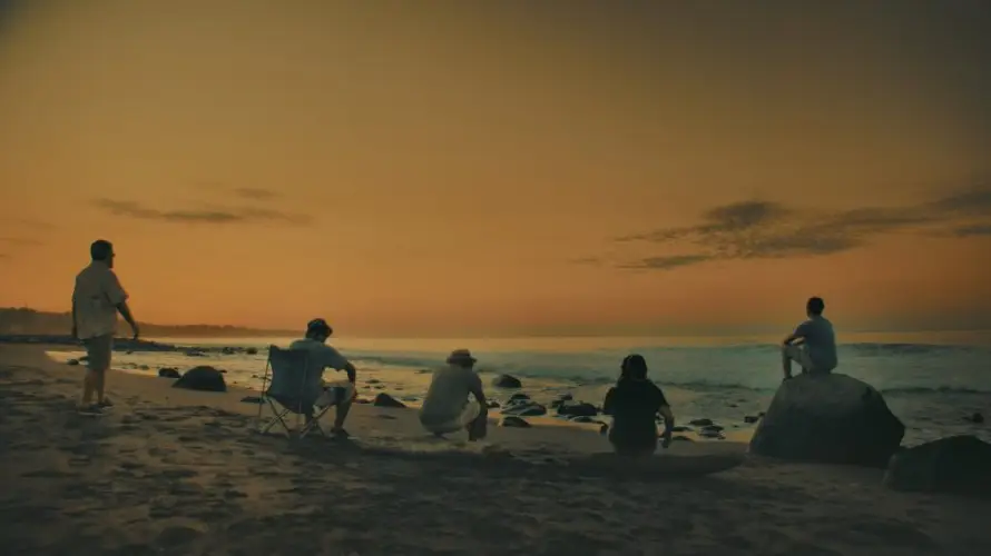 Los Tachos presentan el videoclip "Darle para atrás", rodado en playa San Blas