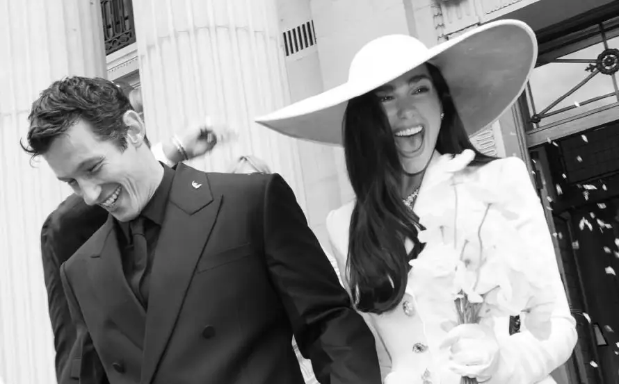 Dua Lipa comparte las primeras fotos de su boda con Callum Turner
