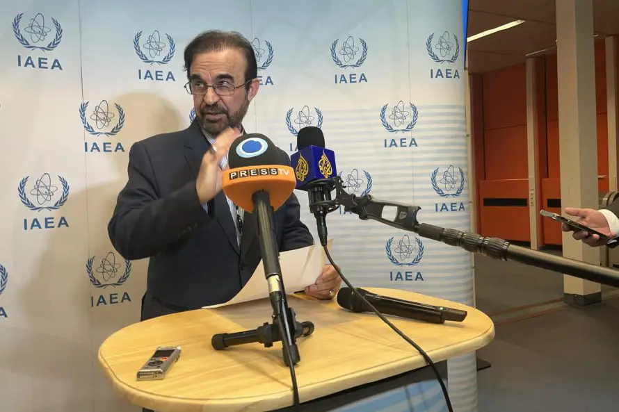 El Organismo nuclear de la ONU insta a Irán a cooperar con los inspectores