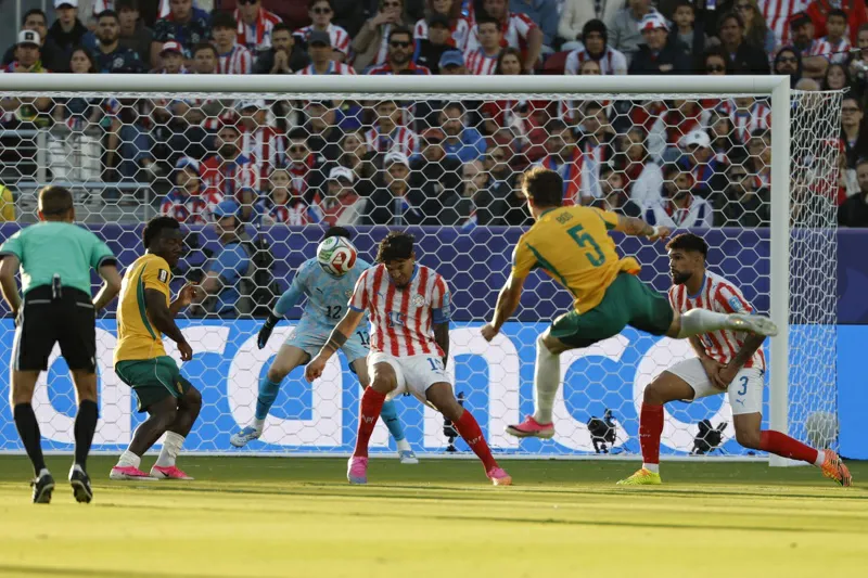 Australia clasifica y Paraguay espera cupo entre mejores terceros