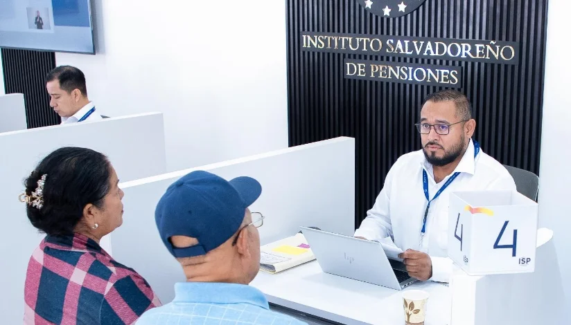 Sistema público previsional salvadoreño baja a 1,059 cotizantes con 83,002 pensionados