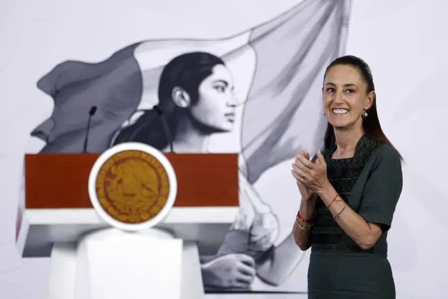 Sheinbaum celebra la "alegría" que dio la selección al "pueblo de México"