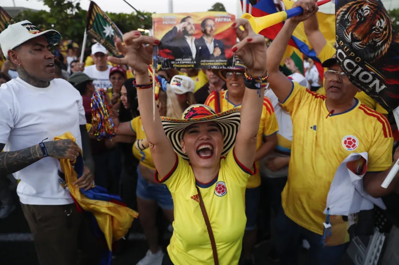 Polémica en Colombia por uso electoral de la camiseta de la Selección Nacional