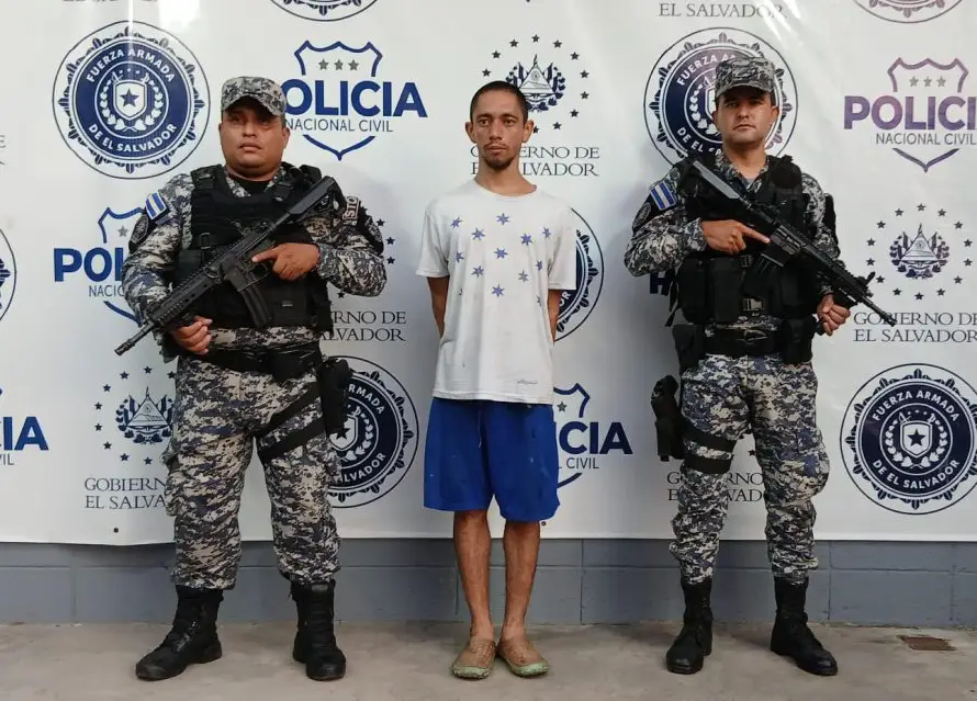 Capturan a un joven señalado de asesinar a una adulto mayor en Soyapango