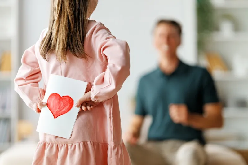 El 74% de los salvadoreños considera la celebración del Día del Padre como una fecha importante