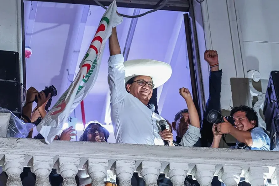 Elecciones en Perú: Roberto Sánchez adelanta a Keiko Fujimori al llegar al 93.92 % del escrutinio