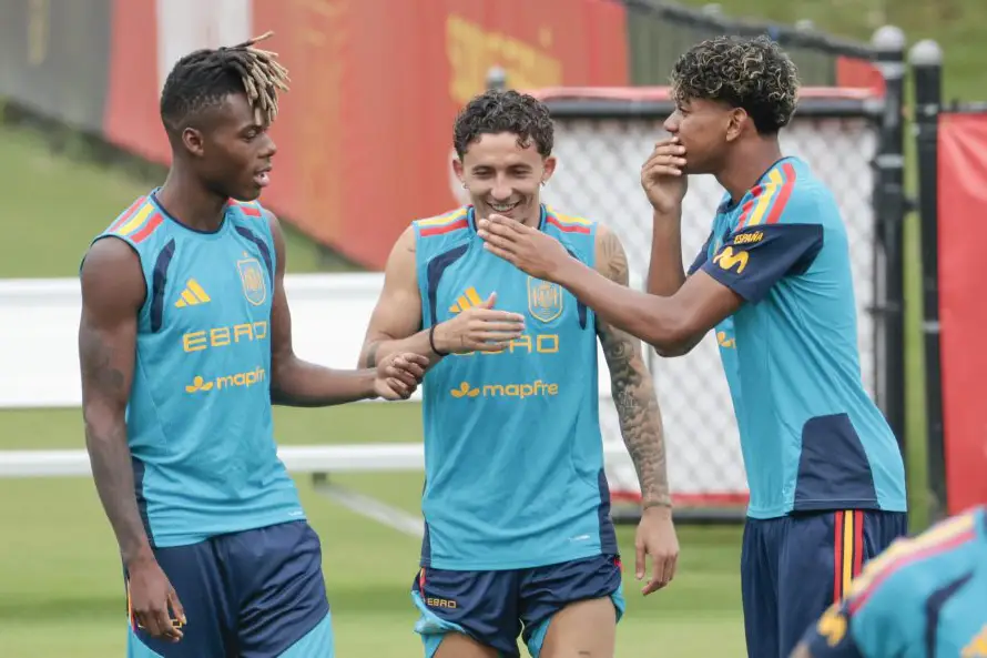 España y Uruguay definen el liderato del Grupo H