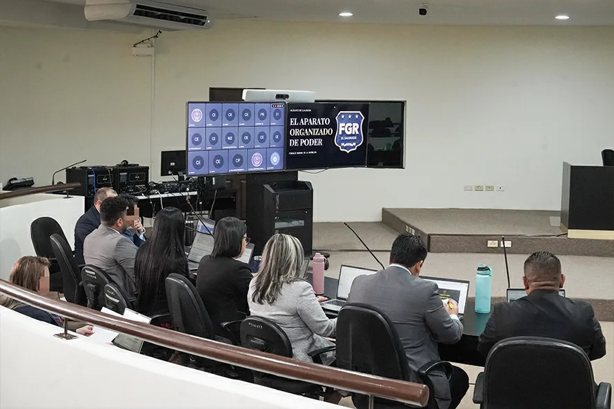 Fiscalía detalla sistema de órdenes de asesinato atribuido a la ranfla de la MS-13, en alegatos finales