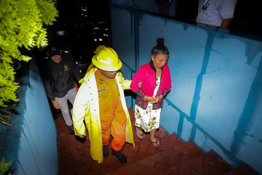 Las lluvias aún no han causado damnificados, afirma el director de Albergues