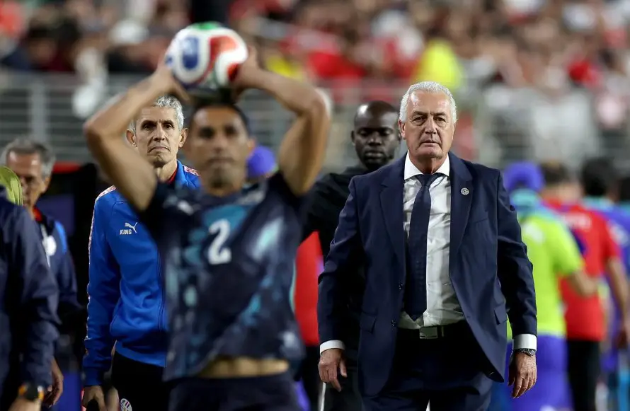 Paraguay y Australia definen boleto a dieciseisavos del Mundial en el Grupo D