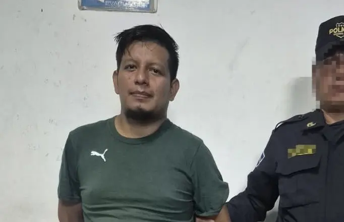 Capturan a presunto integrante de una banda dedicada al robo de motocicletas