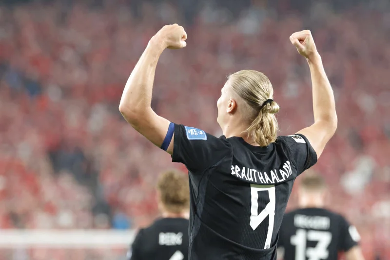 Haaland clasifica a Noruega con doblete ante Senegal