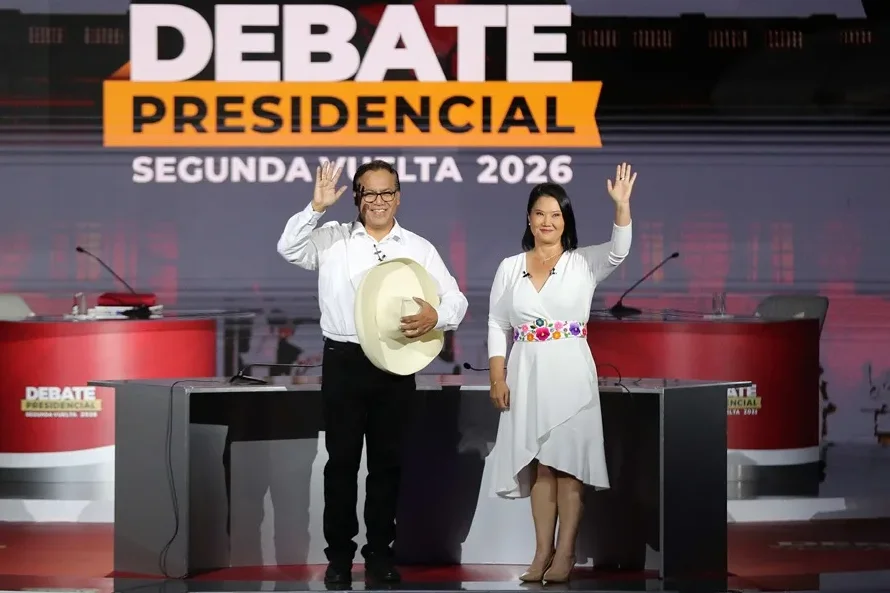 Perú elegirá el domingo entre los herederos de dos autogolpes de Estado