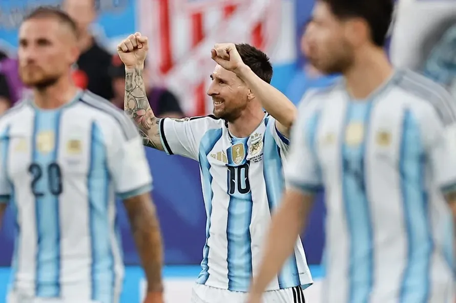 Pochettino elogia a Messi como "el mejor" del mundo