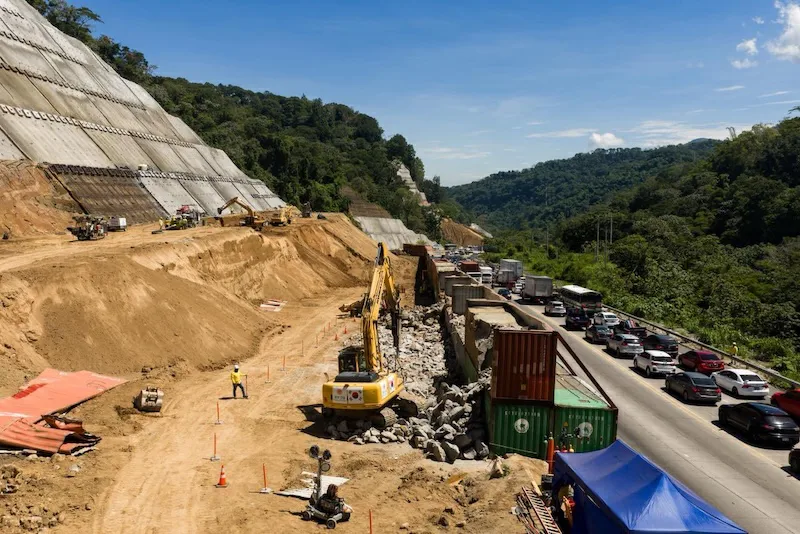 Ampliación de carretera de Los Chorros alcanza un 60 % de avance y MOPT proyecta terminarla este año