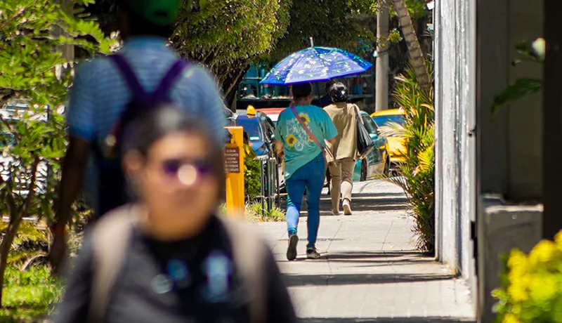 El calor persistirá este miércoles pese a lluvias y tormentas de corta duración