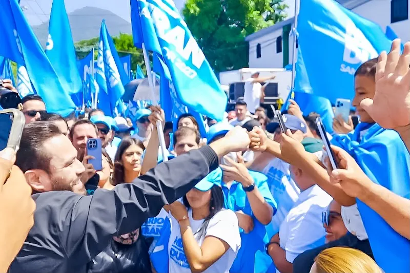 Mario Durán se inscribe como precandidato a alcalde de San Salvador Centro