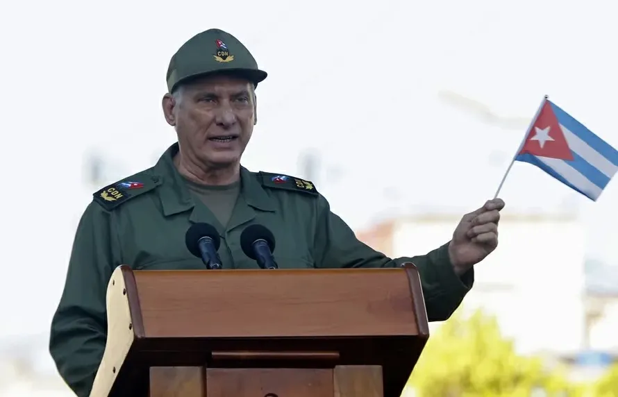 Díaz-Canel descarta cambios políticos con reformas económicas en Cuba