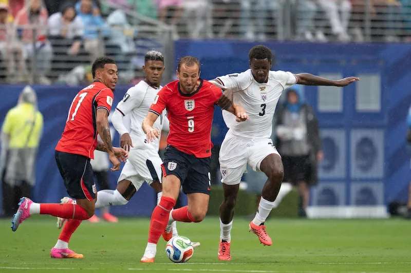 Inglaterra vence a Panamá y avanza como líder del Grupo L