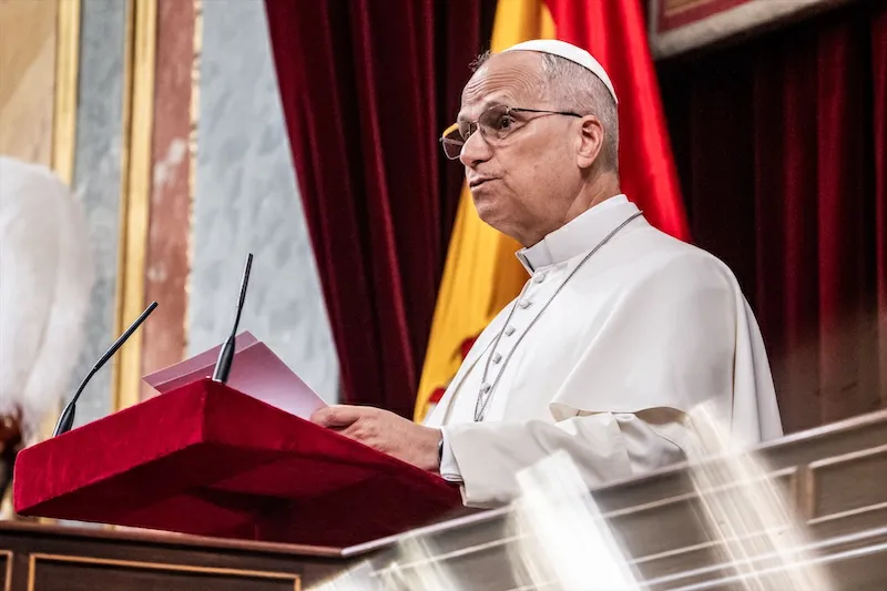 El papa denuncia que el ambiente digital aumenta la indiferencia hacia los pobres