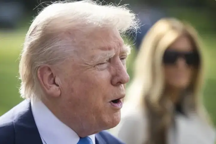 Trump presume de una tasa récord de expulsiones y detenciones de migrantes