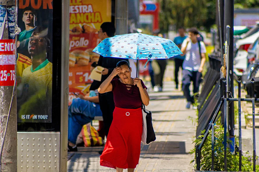 El polvo del Sahara mantendrá ambiente seco y reducirá las lluvias este domingo