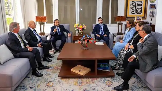 Félix Ulloa y embajadores de CA dialogan sobre integración centroamericana y proceso de elección de nuevo secretario SICA